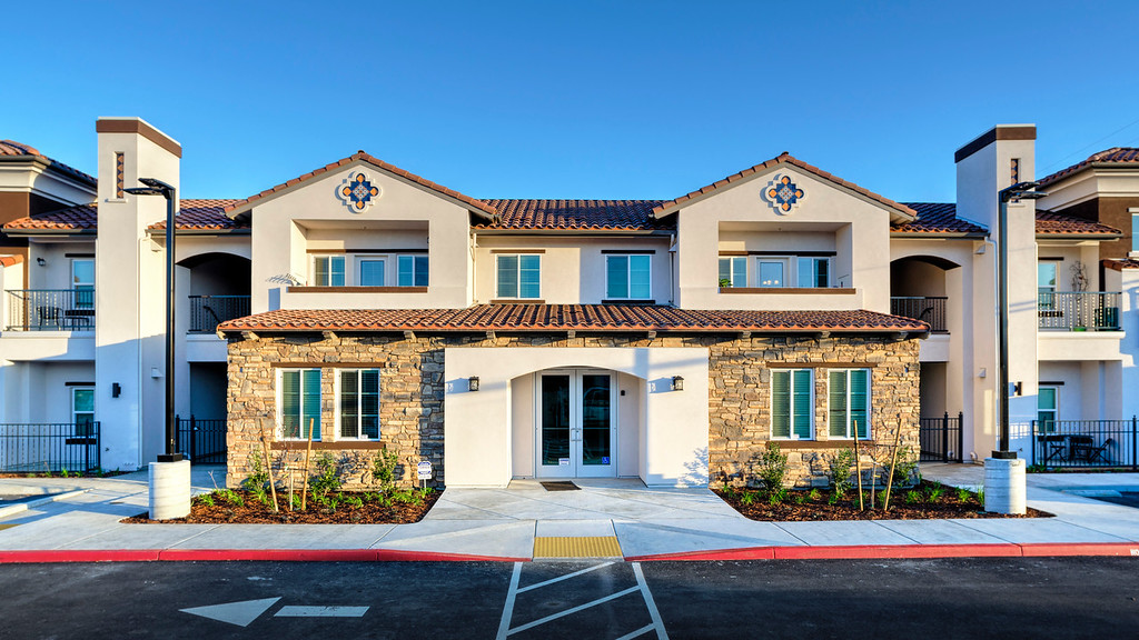 Services Ashwood Construction, Inc.